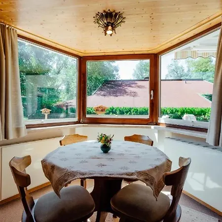 Haus Annelies 3 By Moni-care * Seefeld in Tirol