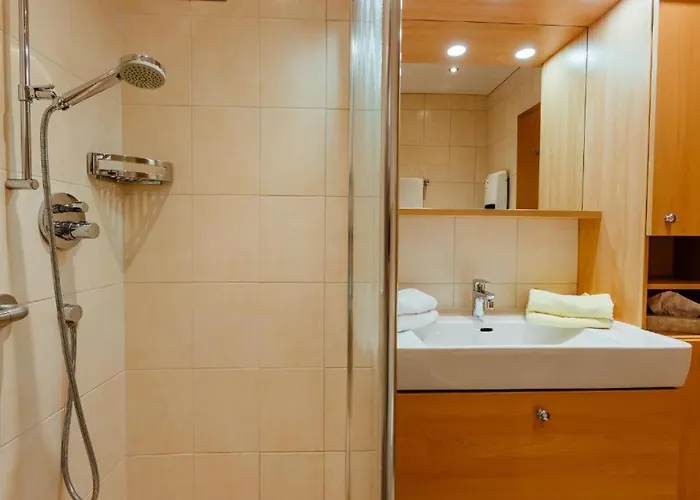 Haus Annelies 3 By Moni-care * Seefeld in Tirol